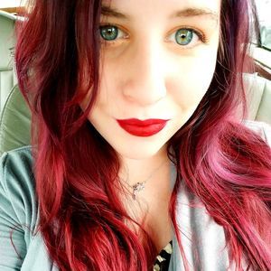 Meet your Posher, Ashlii